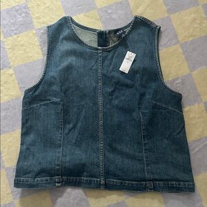 NWT Gap Top